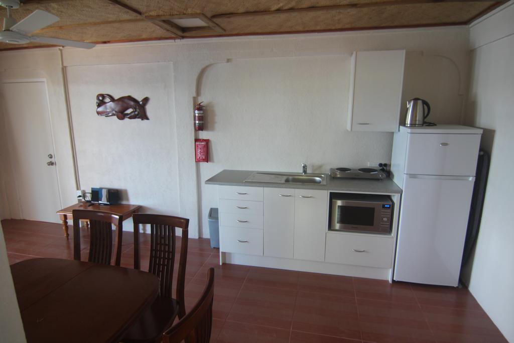 Boathouse Apartments Neiafu Room photo