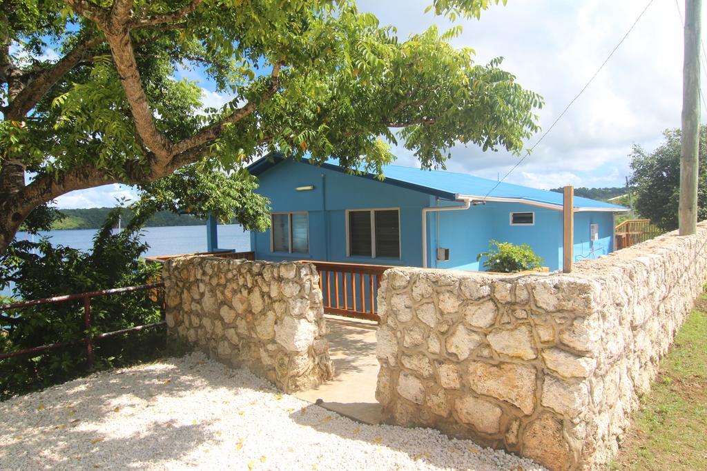 Boathouse Apartments Neiafu Exterior photo